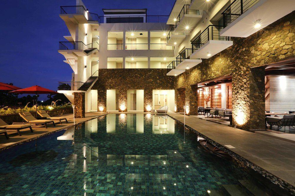 Mahogany Hotel Nusa Dua  Exteriör bild