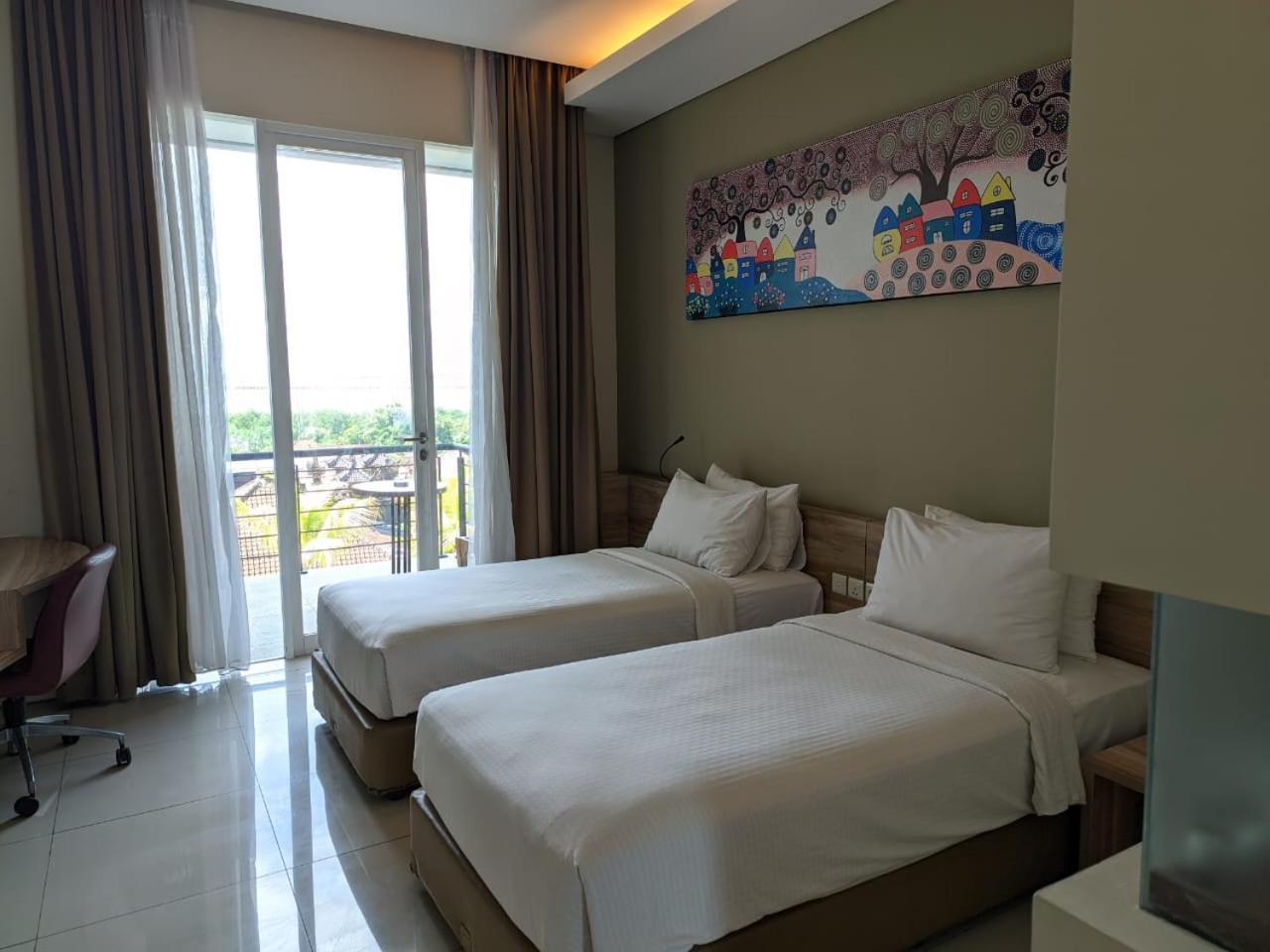Mahogany Hotel Nusa Dua  Exteriör bild