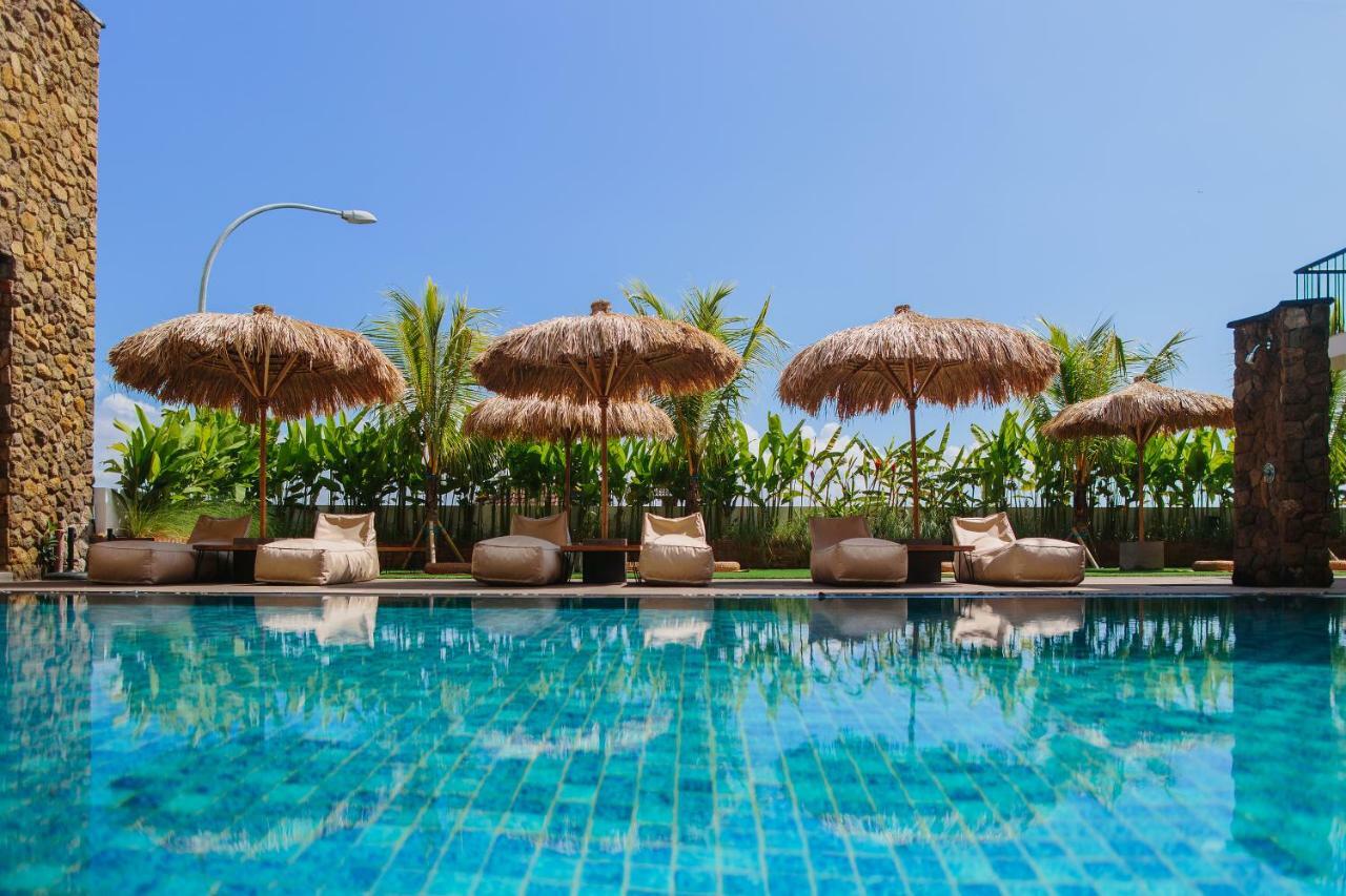 Mahogany Hotel Nusa Dua  Exteriör bild