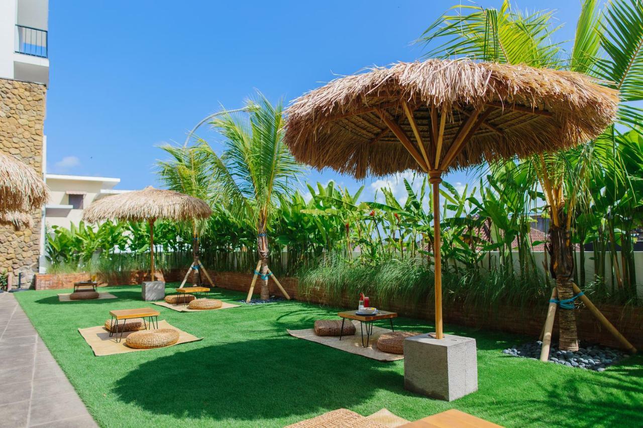 Mahogany Hotel Nusa Dua  Exteriör bild